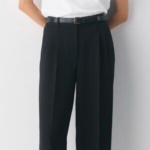 Aritzia Effortless Pant™ Cropped - Crepette™